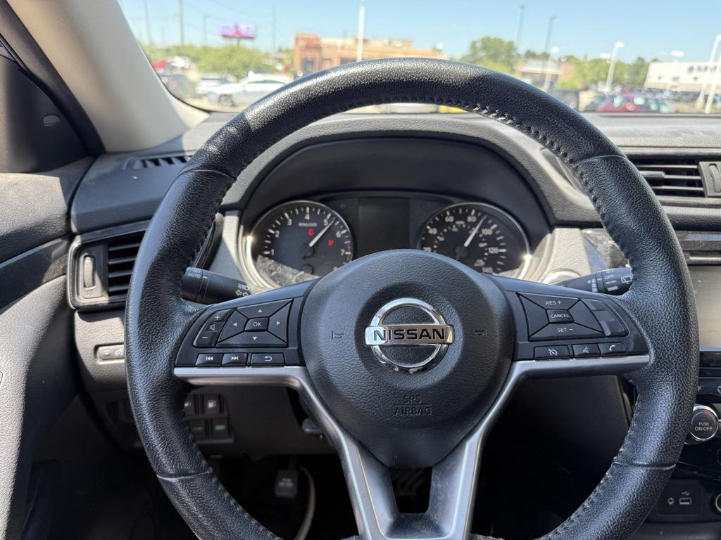 used 2019 Nissan Rogue car, priced at $16,771