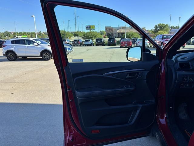 used 2022 Honda Passport car, priced at $35,561