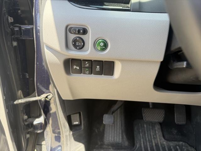 used 2022 Honda Pilot car, priced at $37,591