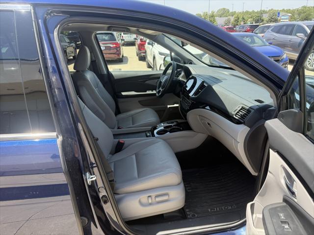 used 2022 Honda Pilot car, priced at $37,591
