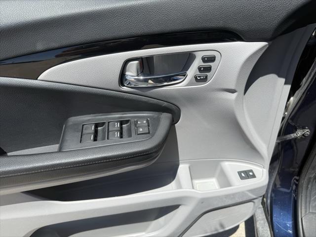 used 2022 Honda Pilot car, priced at $37,591