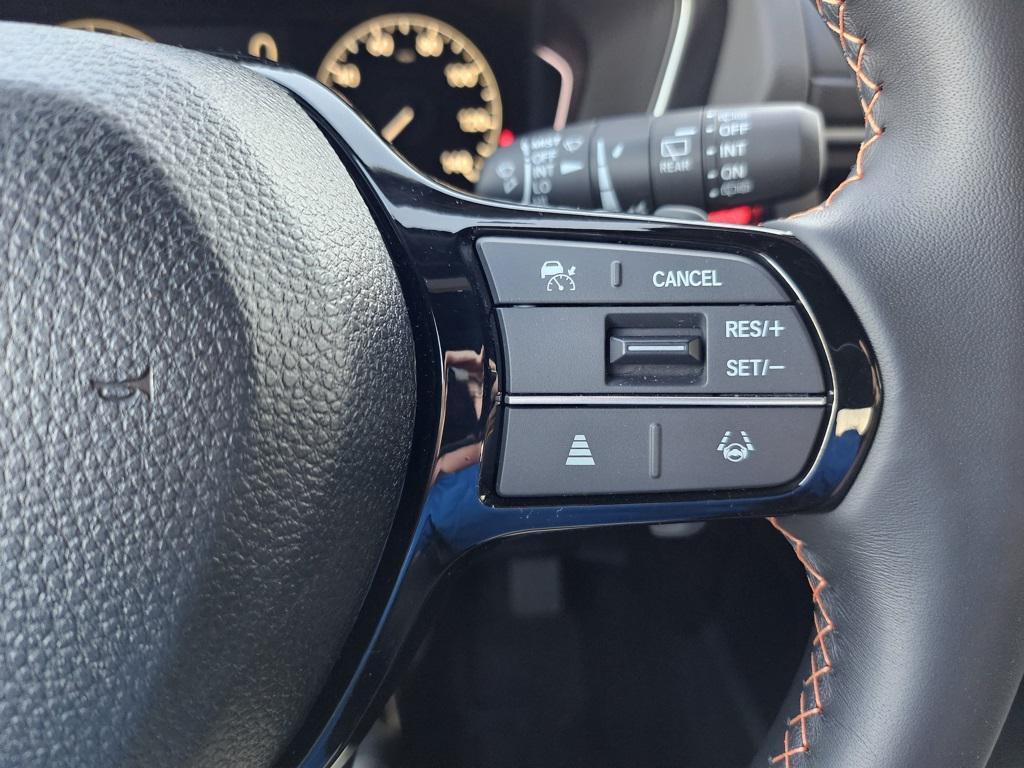 used 2025 Honda Pilot car, priced at $42,995