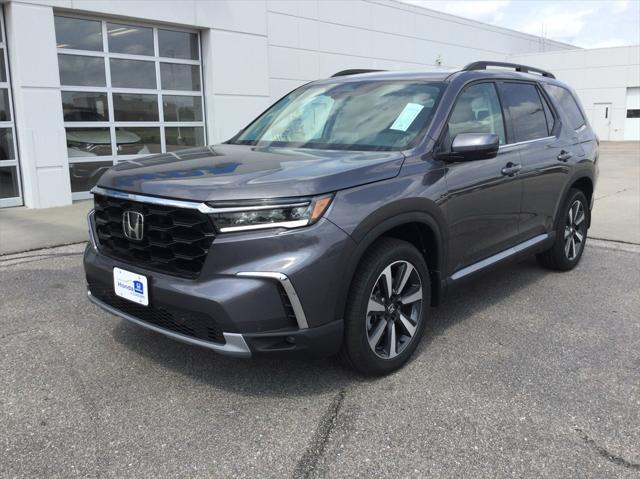 new 2025 Honda Pilot car, priced at $50,995