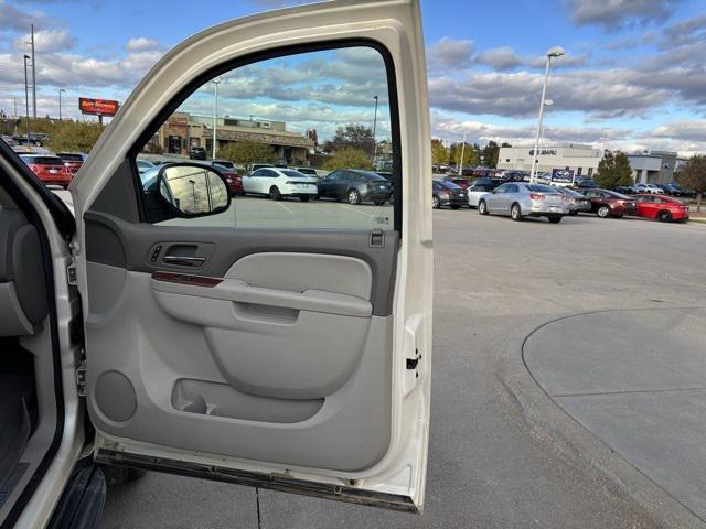 used 2011 Chevrolet Tahoe car, priced at $10,400