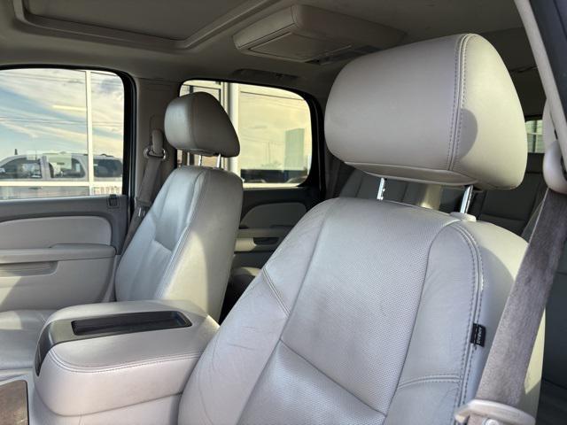 used 2011 Chevrolet Tahoe car, priced at $10,400