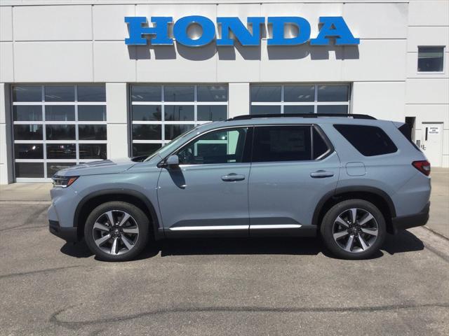 new 2025 Honda Pilot car, priced at $54,985