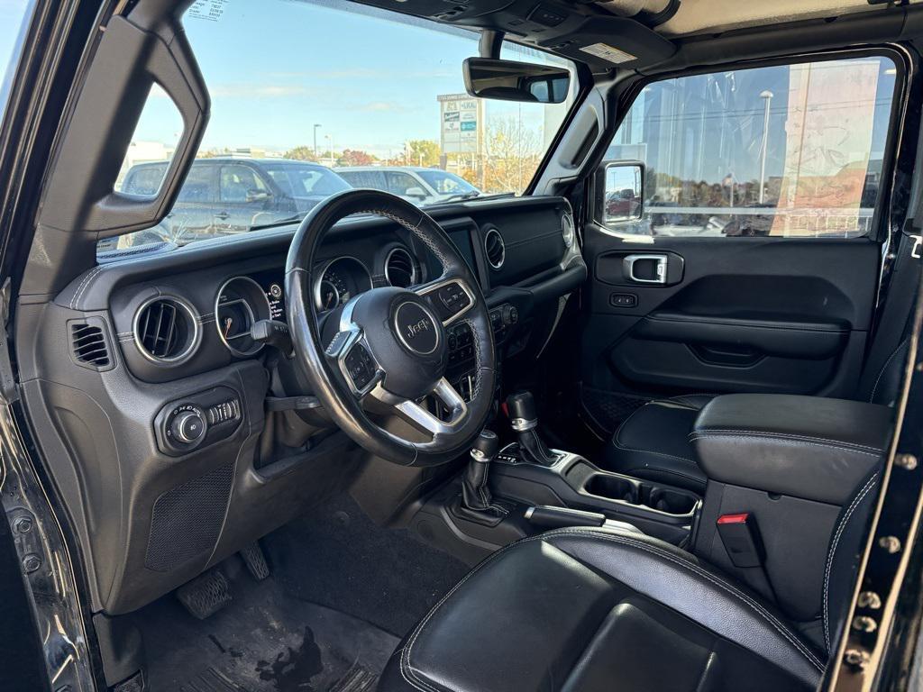 used 2019 Jeep Wrangler Unlimited car, priced at $27,731