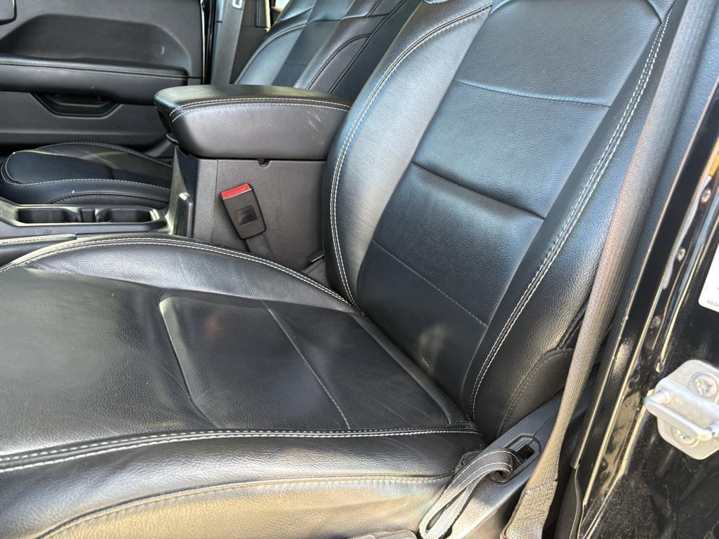 used 2019 Jeep Wrangler Unlimited car, priced at $27,731