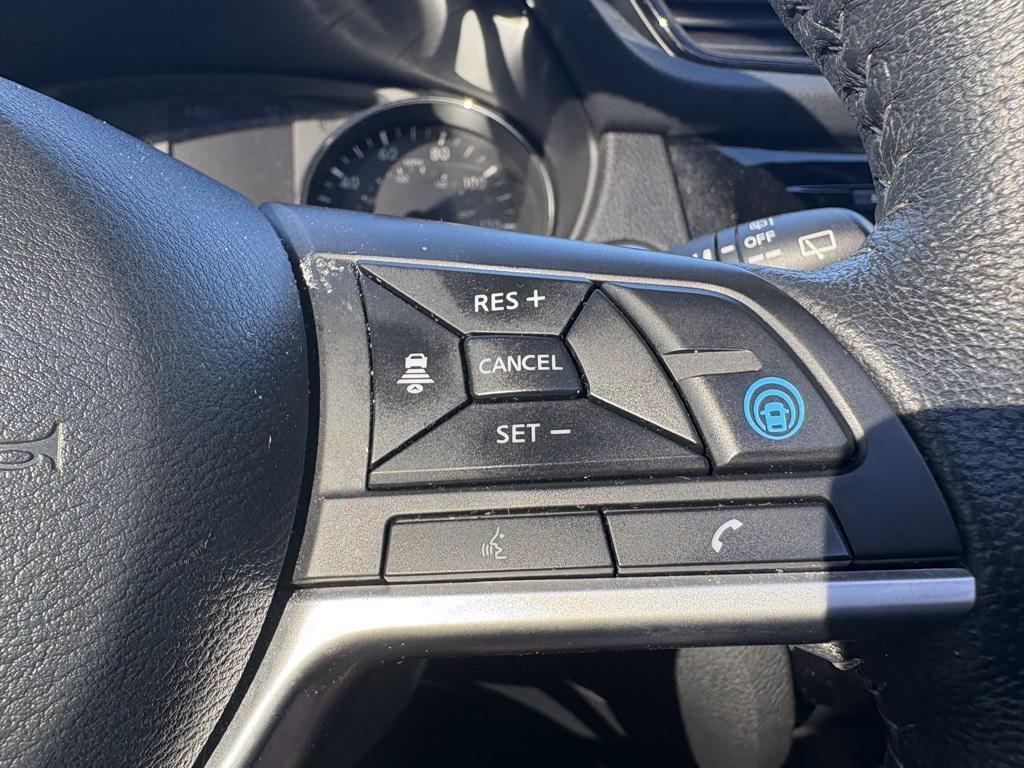 used 2020 Nissan Rogue car, priced at $21,371