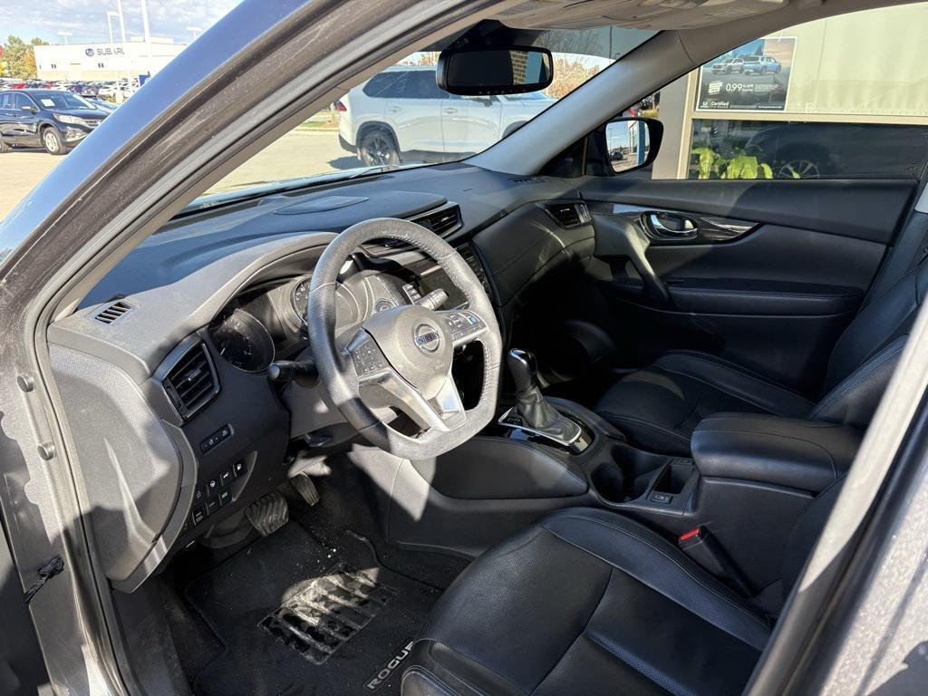 used 2020 Nissan Rogue car, priced at $21,371