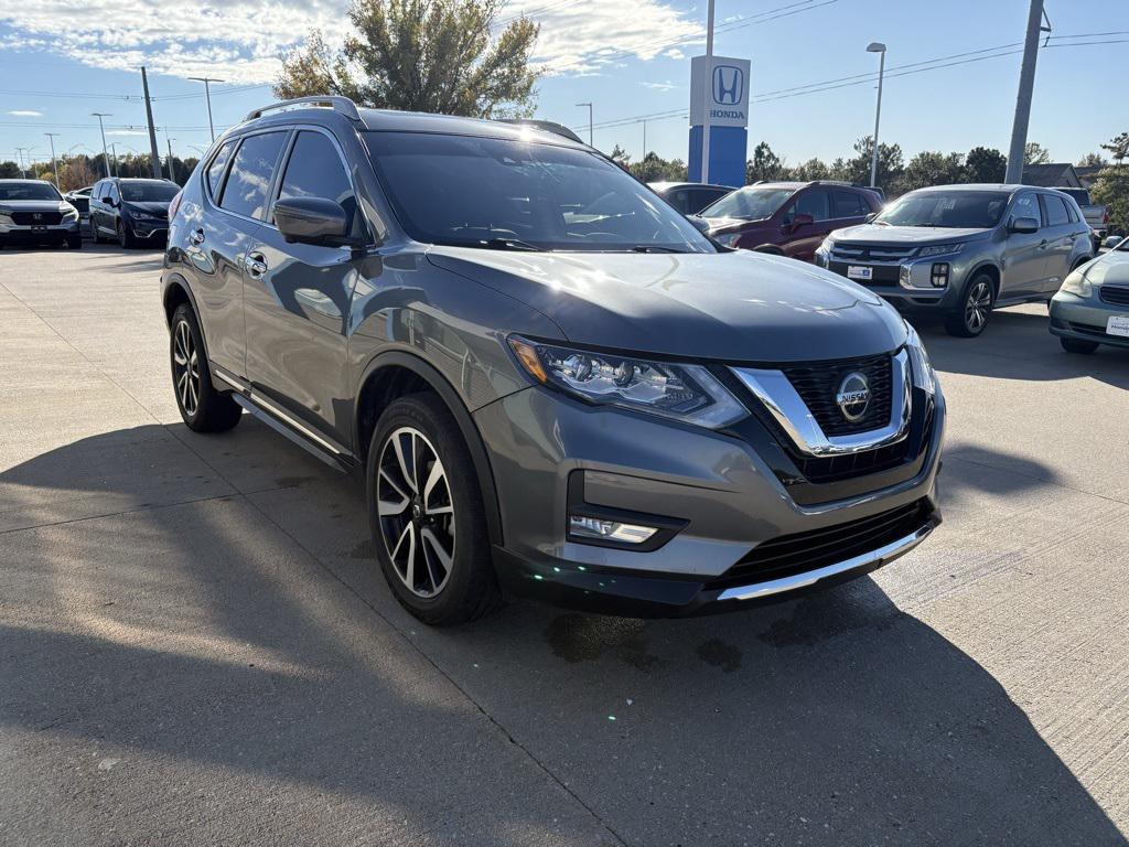 used 2020 Nissan Rogue car, priced at $21,371