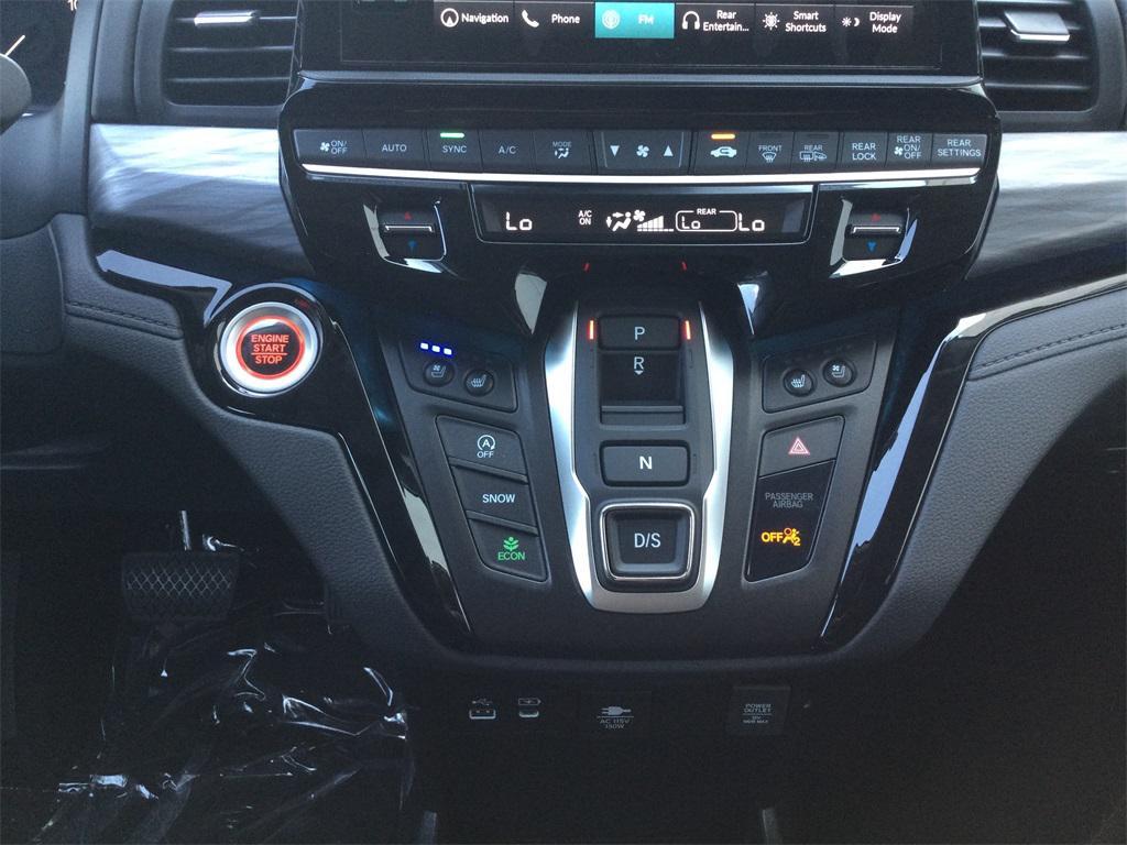 new 2026 Honda Odyssey car, priced at $53,190