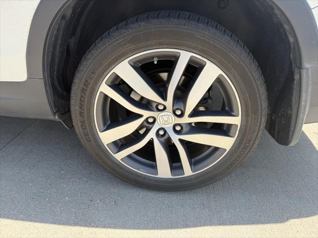 used 2017 Honda Pilot car, priced at $24,400