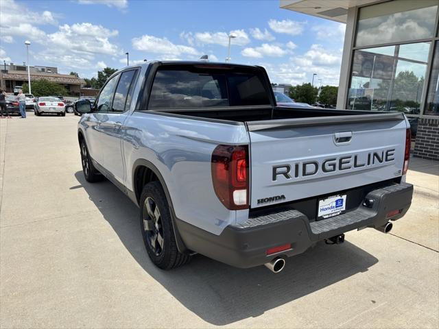 used 2025 Honda Ridgeline car, priced at $45,995