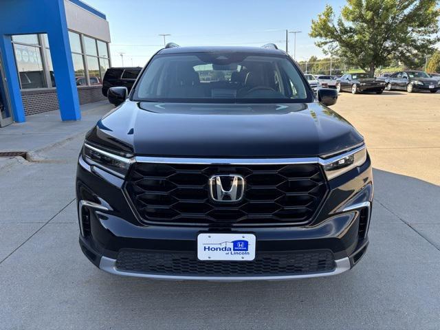 used 2023 Honda Pilot car, priced at $40,971