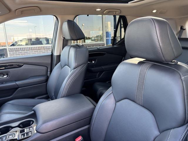 used 2023 Honda Pilot car, priced at $40,971