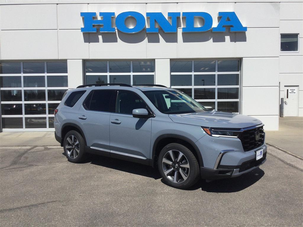 new 2025 Honda Pilot car, priced at $55,030
