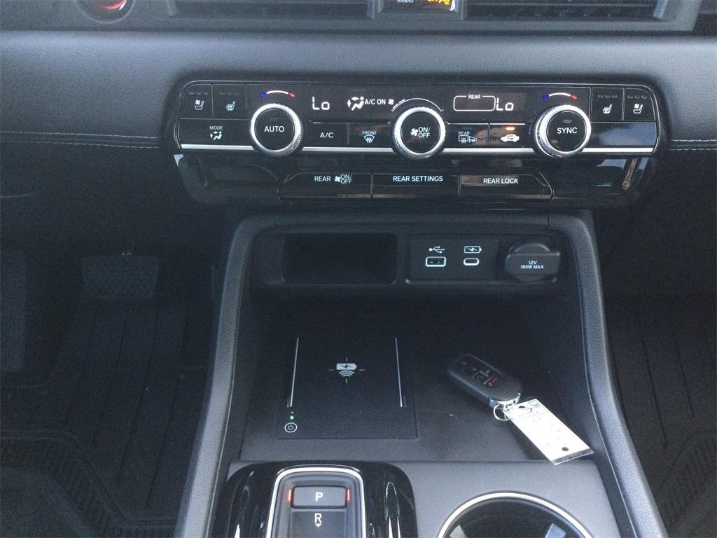 new 2025 Honda Pilot car, priced at $55,030