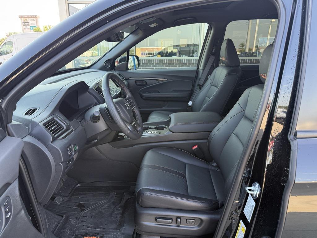 used 2025 Honda Ridgeline car, priced at $43,595