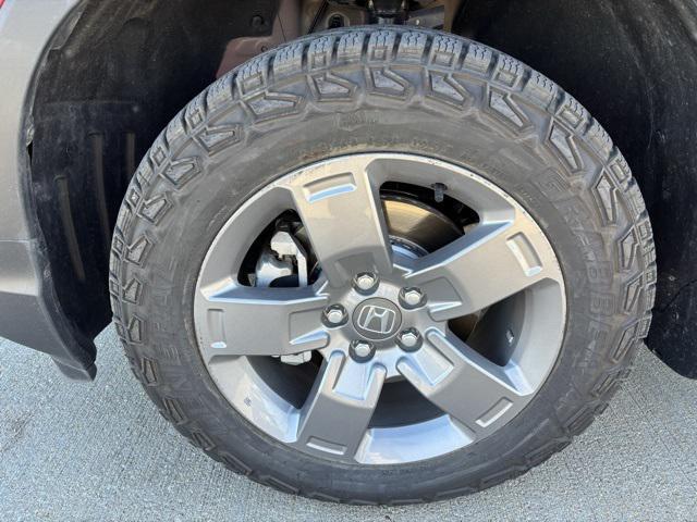 used 2025 Honda Ridgeline car, priced at $42,595