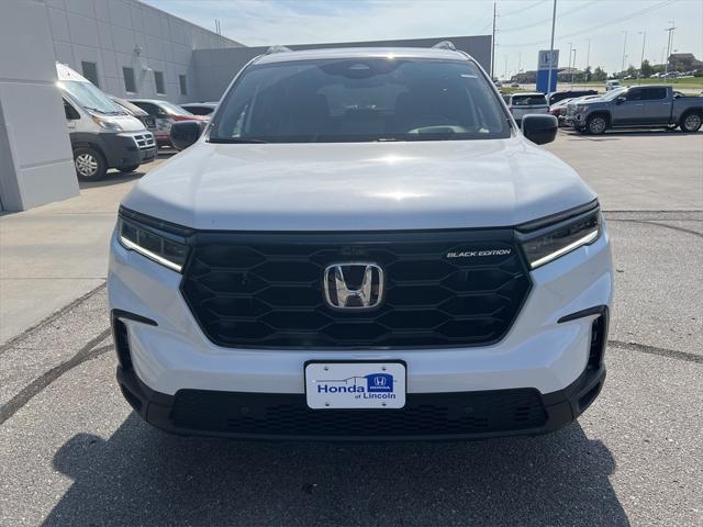 new 2025 Honda Pilot car, priced at $57,215