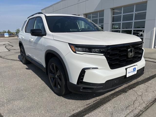 new 2025 Honda Pilot car, priced at $57,215