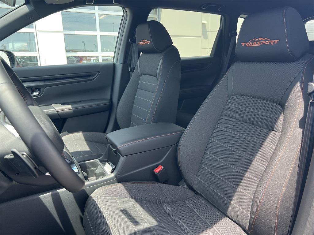 new 2026 Honda CR-V Hybrid car, priced at $40,250