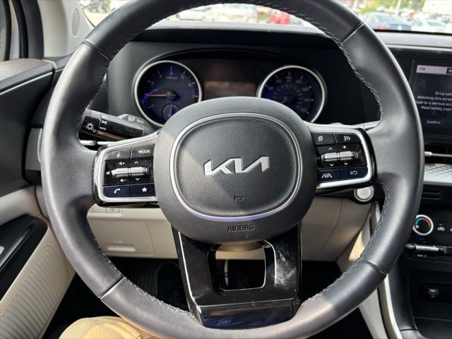 used 2023 Kia Carnival car, priced at $30,771