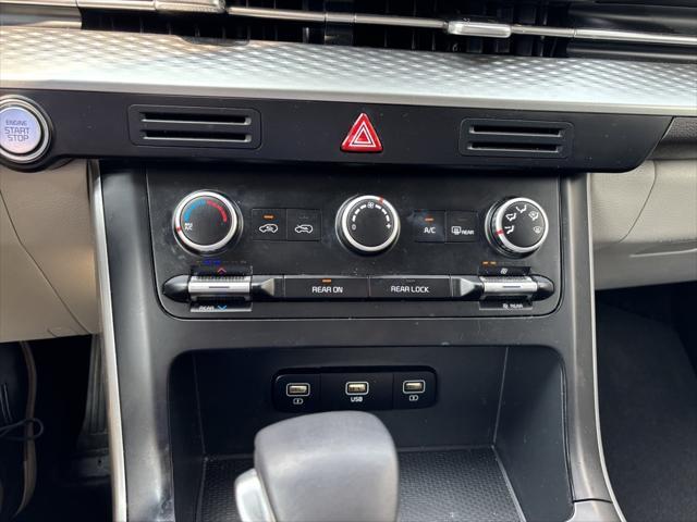 used 2023 Kia Carnival car, priced at $30,771