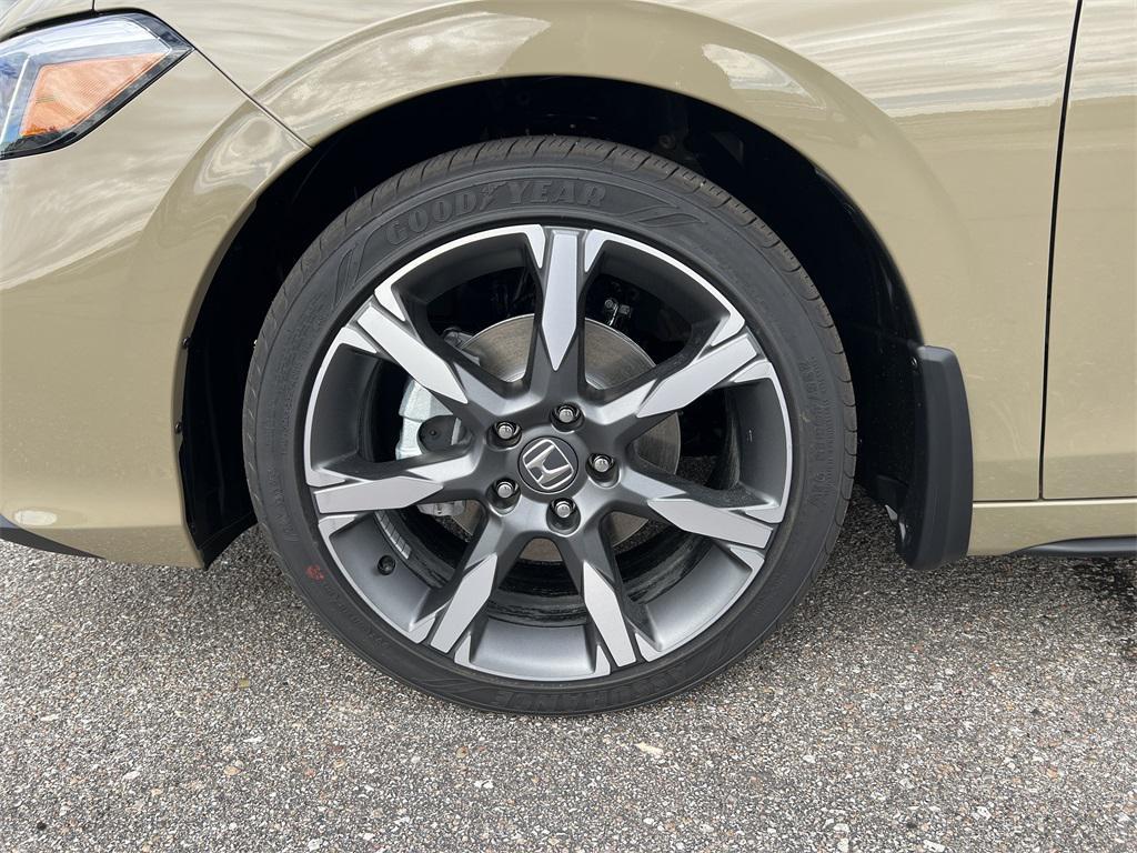 new 2026 Honda Civic Hybrid car, priced at $35,145