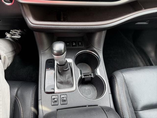 used 2016 Toyota Highlander car, priced at $16,900
