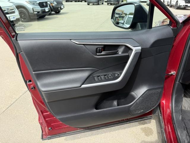 used 2019 Toyota RAV4 car, priced at $24,371