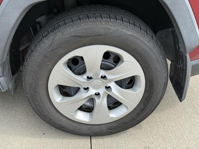 used 2019 Toyota RAV4 car, priced at $24,371