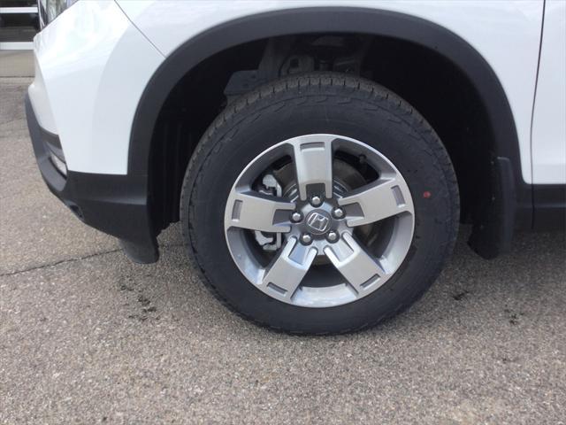 new 2025 Honda Ridgeline car, priced at $47,385