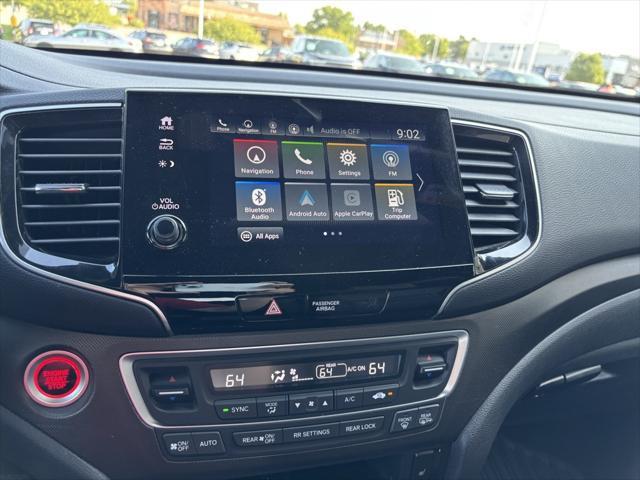 used 2022 Honda Pilot car, priced at $39,991