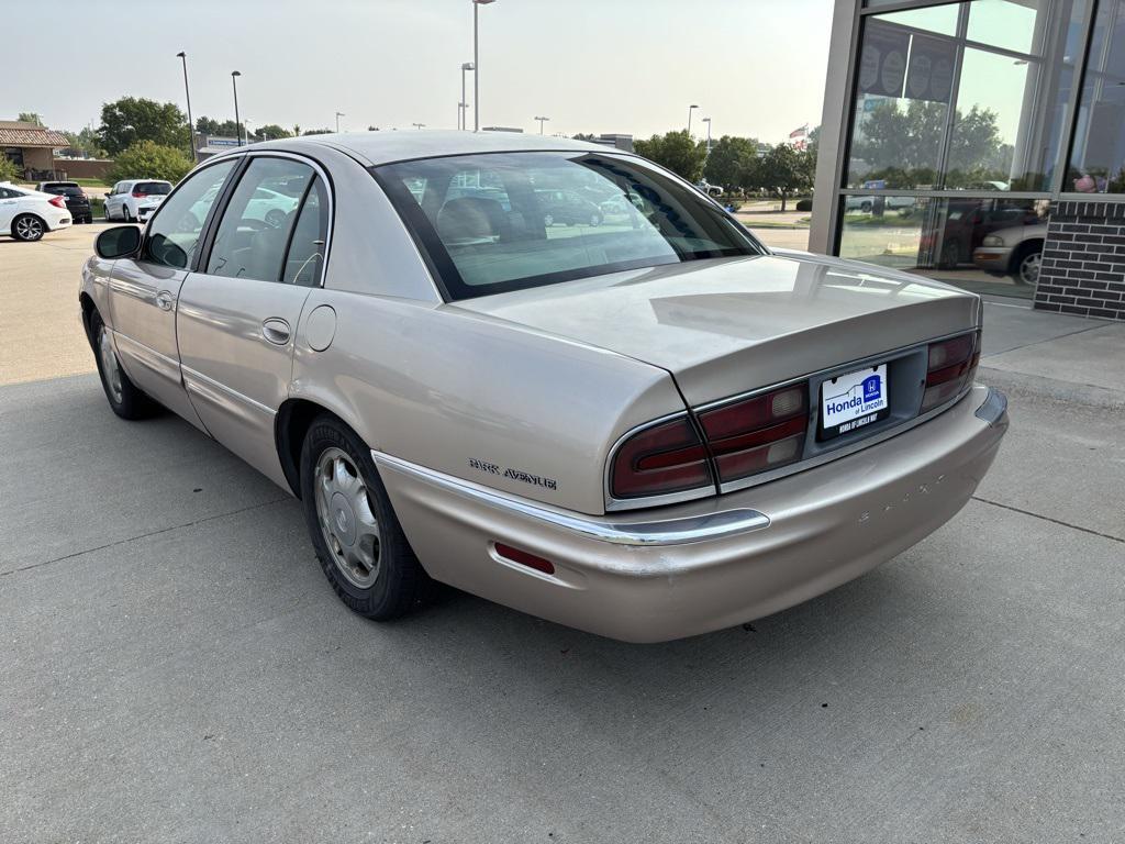 used 1998 Buick Park Avenue car, priced at $4,400