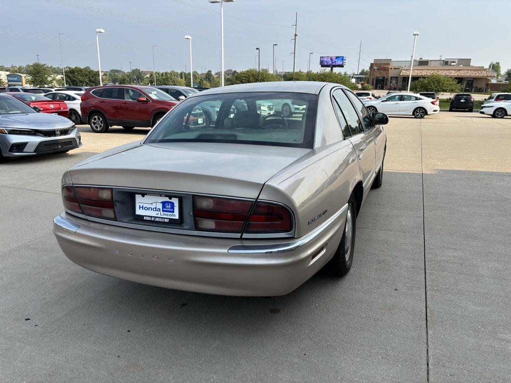 used 1998 Buick Park Avenue car, priced at $4,400
