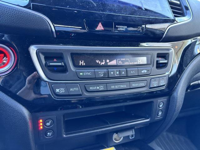 used 2023 Honda Passport car, priced at $39,471