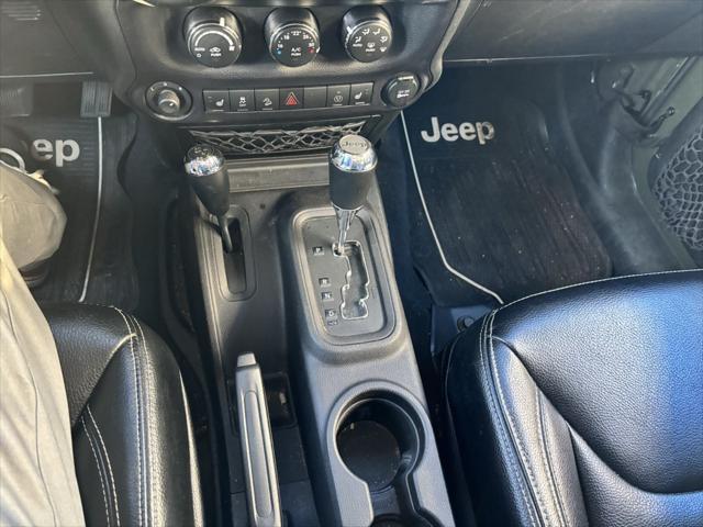 used 2015 Jeep Wrangler Unlimited car, priced at $22,400