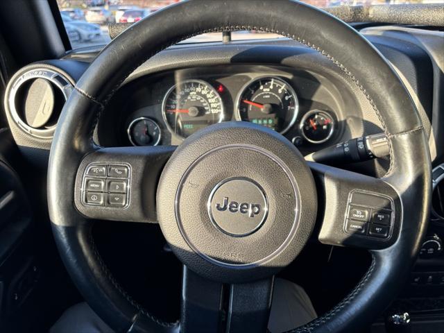 used 2015 Jeep Wrangler Unlimited car, priced at $22,400