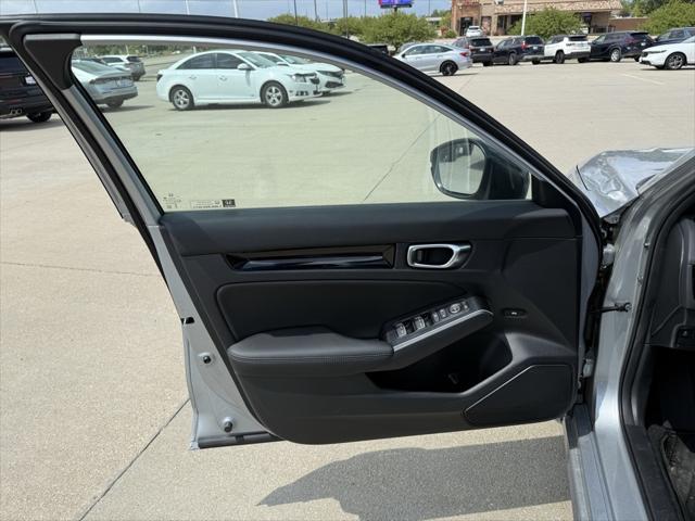 used 2025 Honda Civic Hybrid car, priced at $32,595