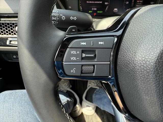 used 2025 Honda Civic Hybrid car, priced at $32,595