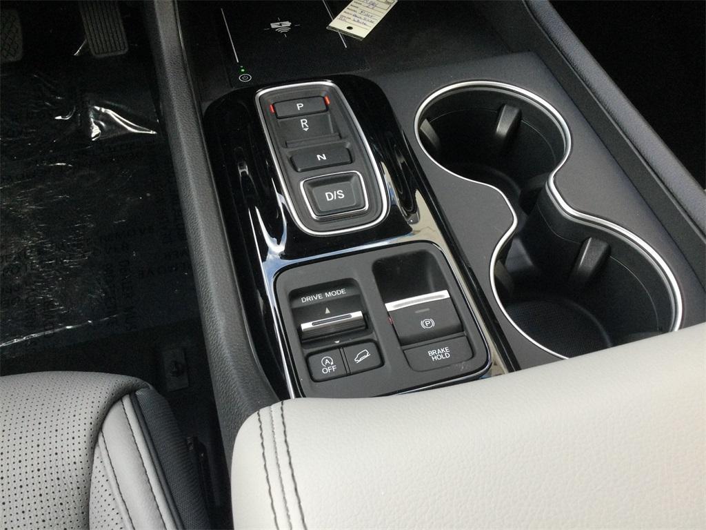 new 2025 Honda Pilot car, priced at $54,575