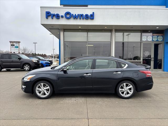 used 2013 Nissan Altima car, priced at $9,700