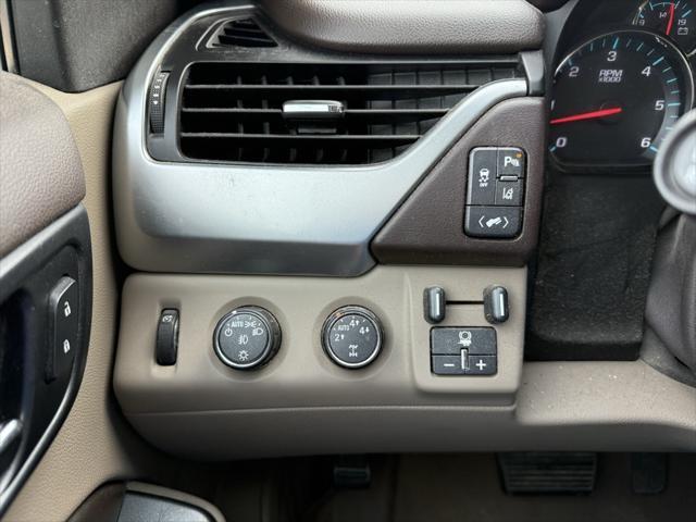 used 2015 Chevrolet Suburban car, priced at $15,900