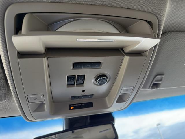 used 2015 Chevrolet Suburban car, priced at $15,900