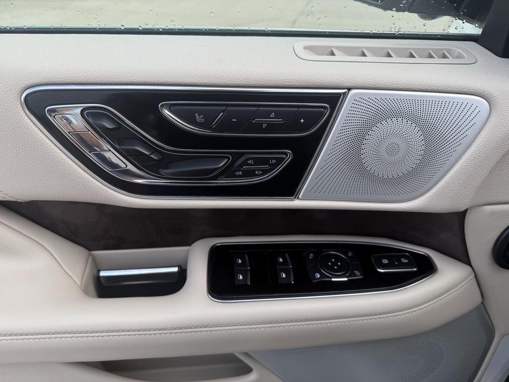 used 2021 Lincoln Navigator car, priced at $47,731