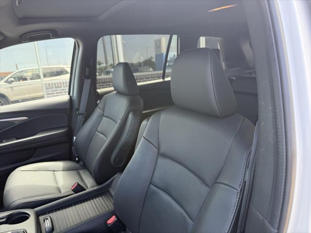 used 2022 Honda Passport car, priced at $36,931