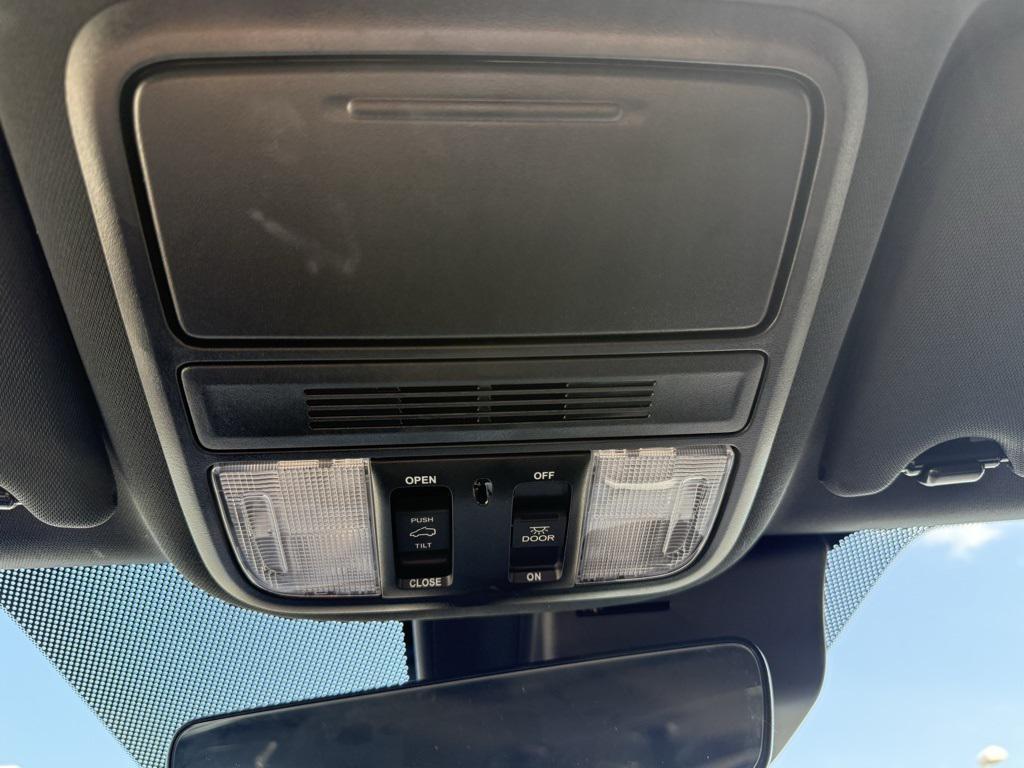 used 2022 Honda Passport car, priced at $36,931