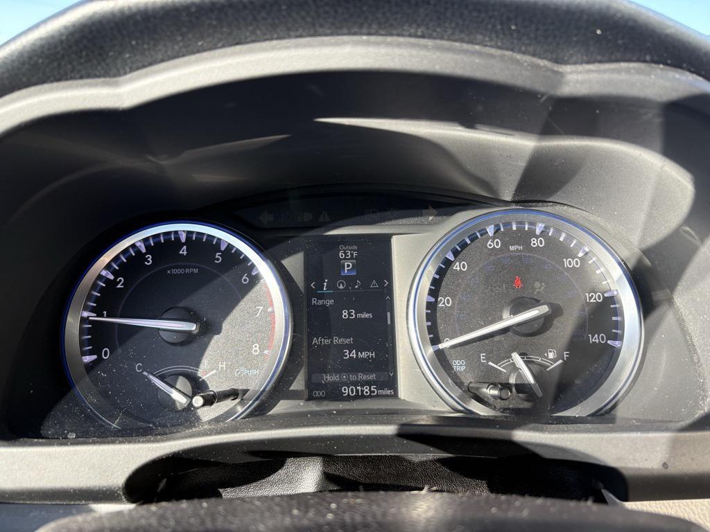 used 2016 Toyota Highlander car, priced at $23,700